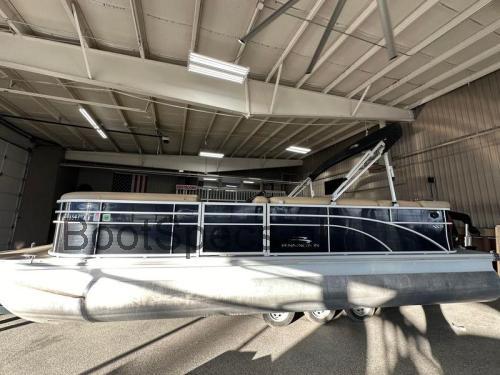 Bennington 24 SLX specificaties